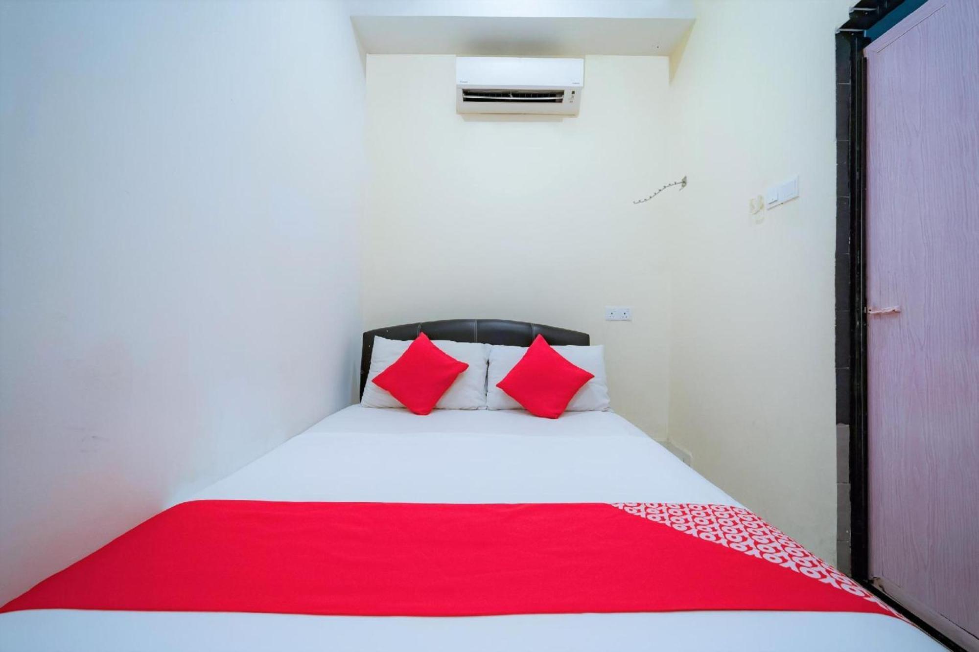 Super Oyo 89807 My Budget Home Бату-Ферринги Экстерьер фото